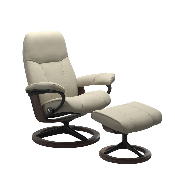 Stressless® Consul (M) Signature chair with footstool