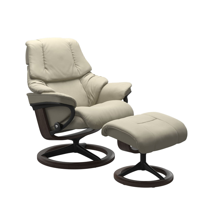 Stressless® Reno (L) Signature chair with footstool