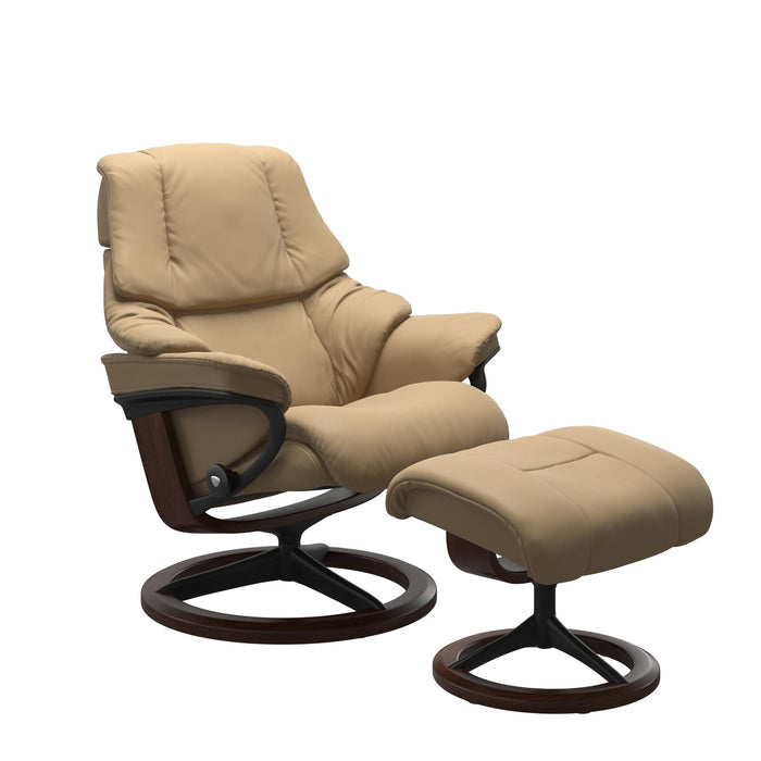 Stressless® Reno (M) Signature chair with footstool
