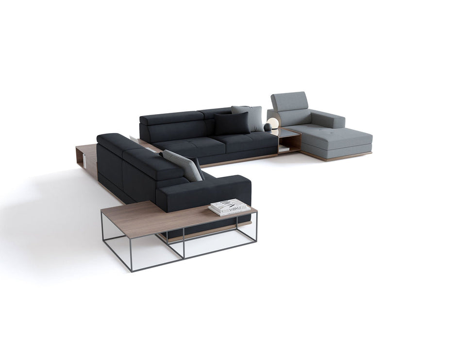 Met Corner With Sectional